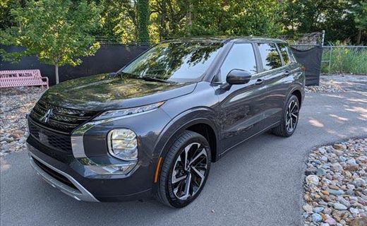 2024 Mitsubishi Outlander