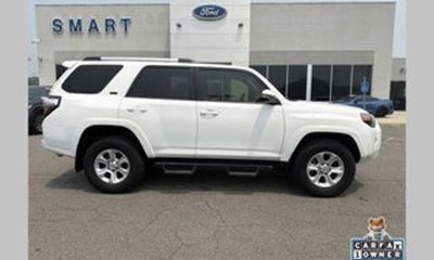 2023 Toyota 4RUNNER SR5 Prem
