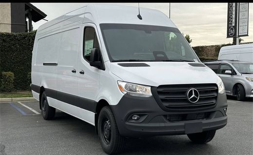 2025 Mercedes-Benz Sprinter 907