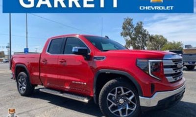 2023 GMC Sierra SLE