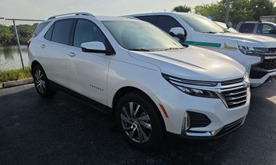 2024 Chevrolet Equinox Premier 1LZ