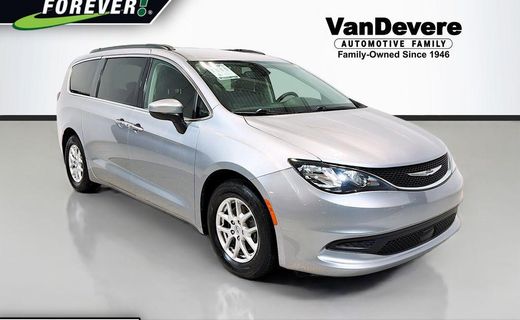 2021 Chrysler Voyager LXI