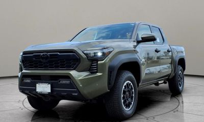 2026 Toyota Tacoma SR5