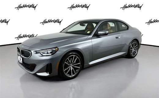 2025 BMW 230i