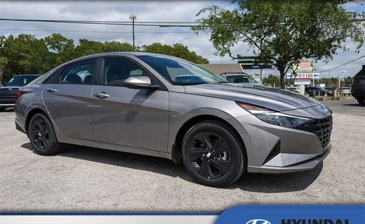 2023 Hyundai Elantra Blue