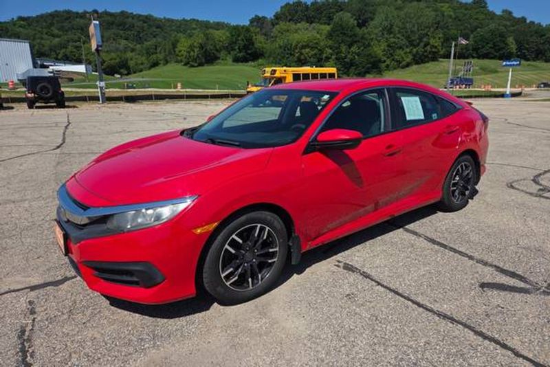 2017 Honda Civic — a typically priced live listing