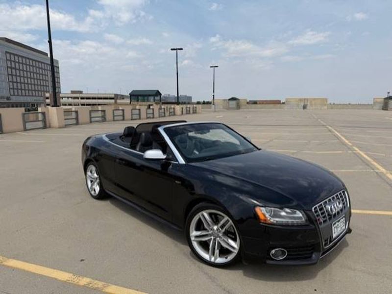 2010 Audi S5 — a typically priced live listing