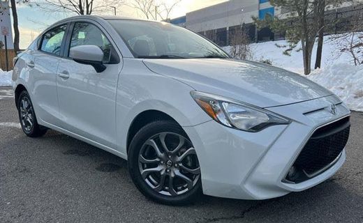 2019 Toyota Yaris L