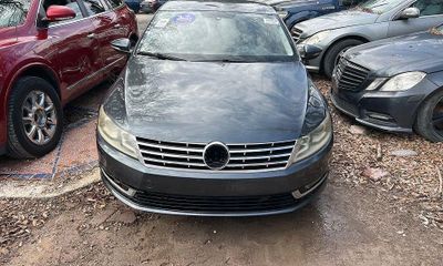 2013 Volkswagen Passat Sportline