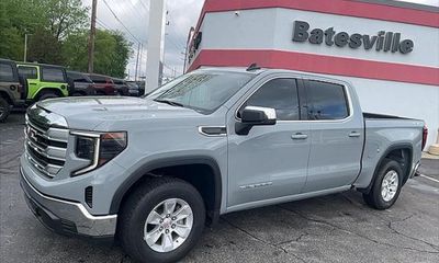 2024 GMC Sierra SLE