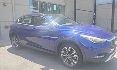 2018 Infiniti QX30 Premium