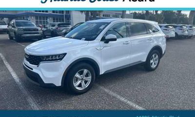 2023 Kia Sorento LX