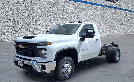 2026 Chevrolet Silverado HD Work Truck