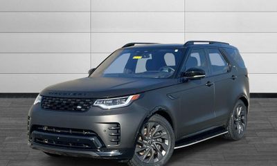 2023 Land Rover Discovery S R Dynamic