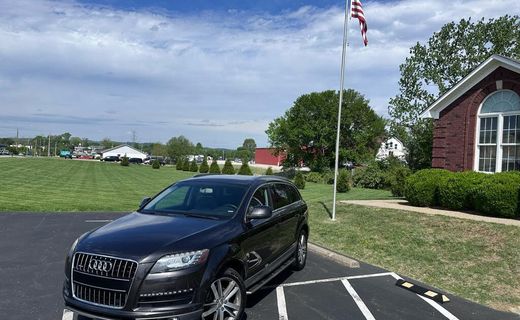 2010 Audi Q7 Premium Plus