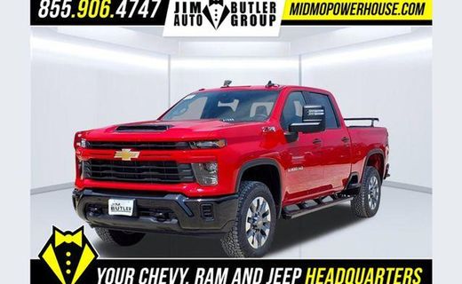2026 Chevrolet Silverado HD Custom