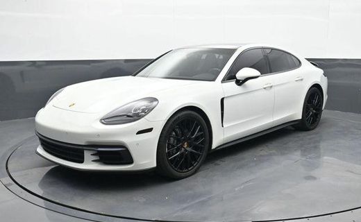 2019 Porsche Panamera