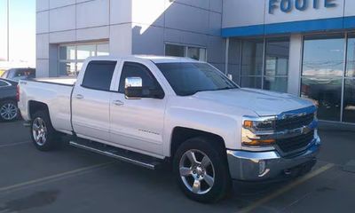 2017 Chevrolet Silverado LT