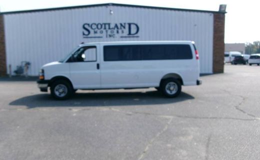 2025 Chevrolet Express LT EXT