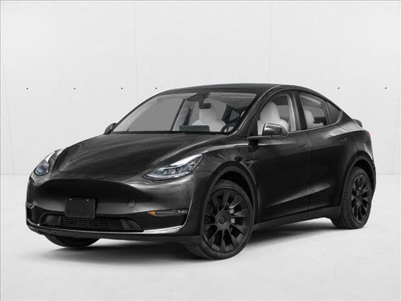 2025 Tesla Model Y — a typically priced live listing