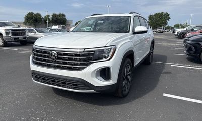 2026 Volkswagen Atlas 4MOTION SE