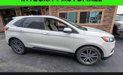 2020 Ford Edge Titanium