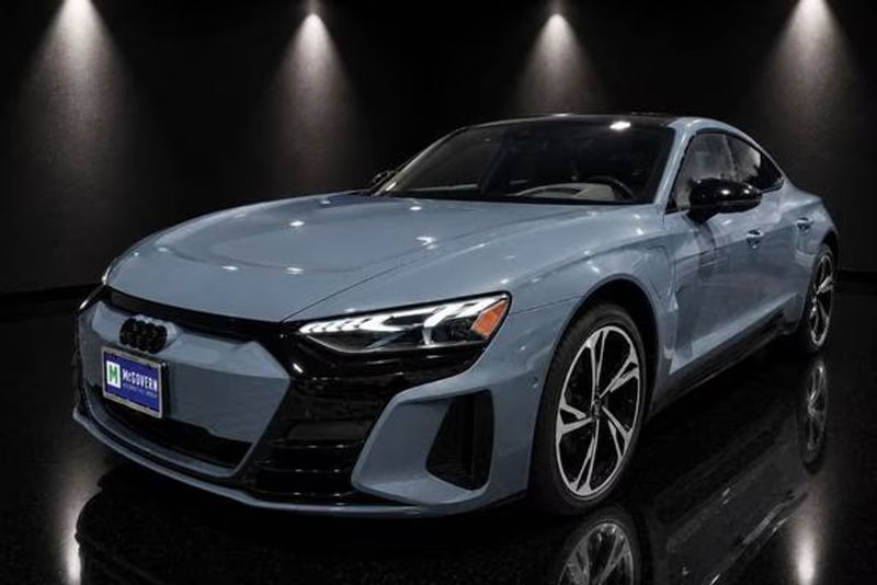 2022 Audi E Tron Gt — a typically priced live listing