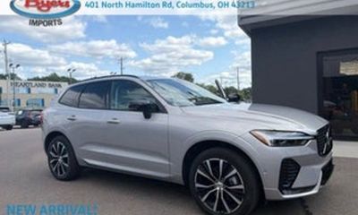 2024 Volvo XC60 Plus Dark