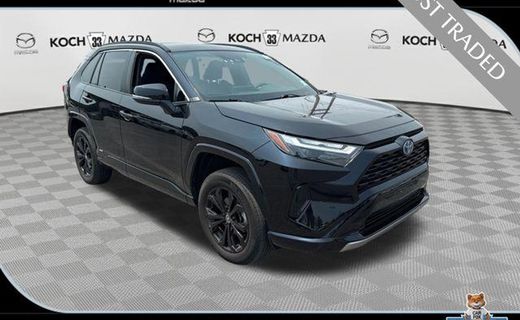 2024 Toyota RAV4 SE