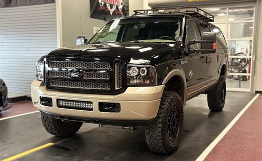 2005 Ford Excursion Eddie Bauer