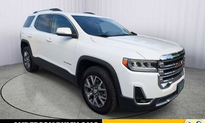 2023 GMC Acadia SLT