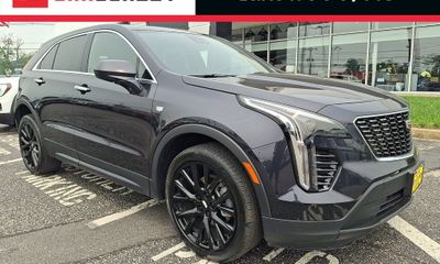 2023 Cadillac XT4 Luxury