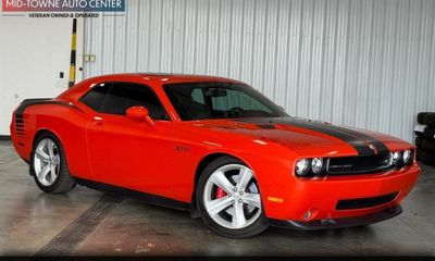2008 Dodge Challenger SRT8