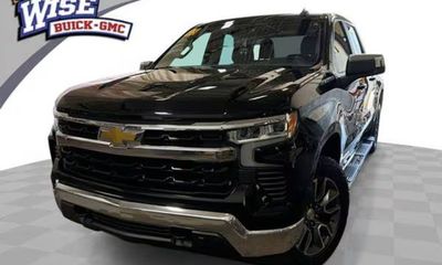 2023 Chevrolet Silverado LT