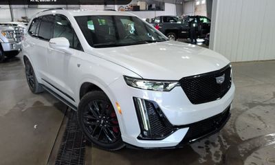 2024 Cadillac XT6 Sport Platinum