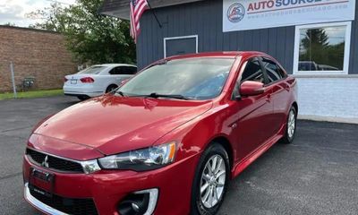 2016 Mitsubishi Lancer ES