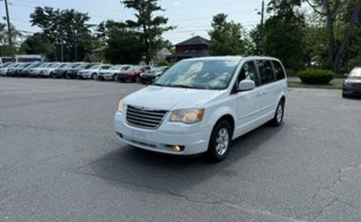 2008 Chrysler Town AND Country