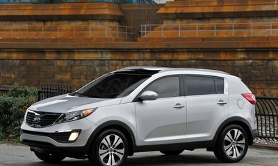2011 Kia Sportage GL Middle LOW