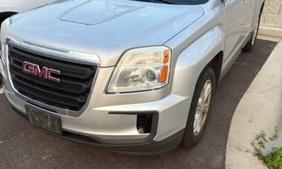 2017 GMC Terrain SLE 1