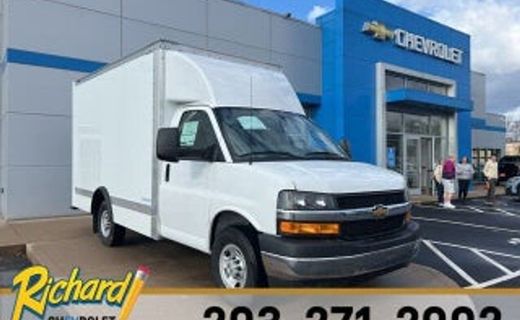 2026 Chevrolet Express LS