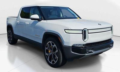 2022 Rivian R1T Adventure