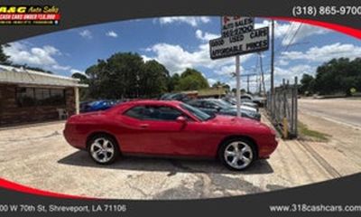 2012 Dodge Challenger Base