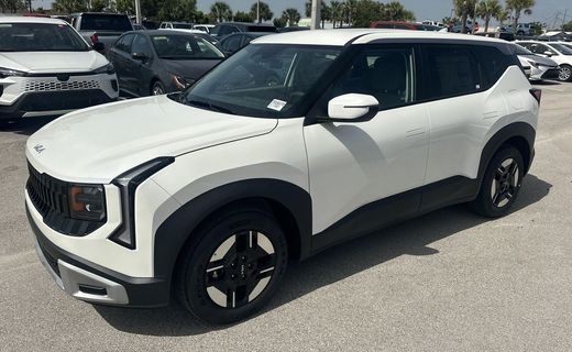 2027 Kia Seltos LX