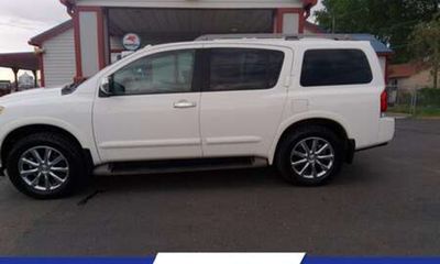 2012 Nissan Armada SV