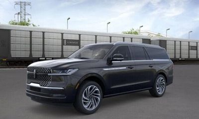 2026 Lincoln Navigator L Reserve