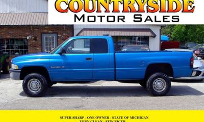 2000 Dodge Ram ST