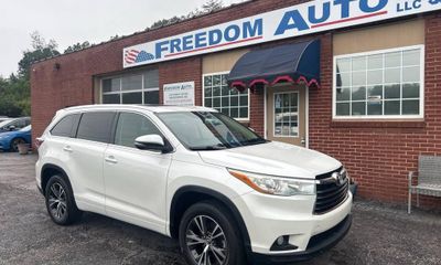 2016 Toyota Highlander Base Hybrid