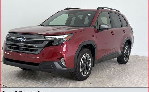 2025 Subaru Forester Premium Base