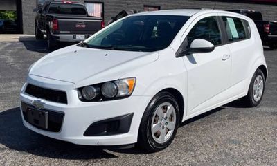 2016 Chevrolet Sonic LS