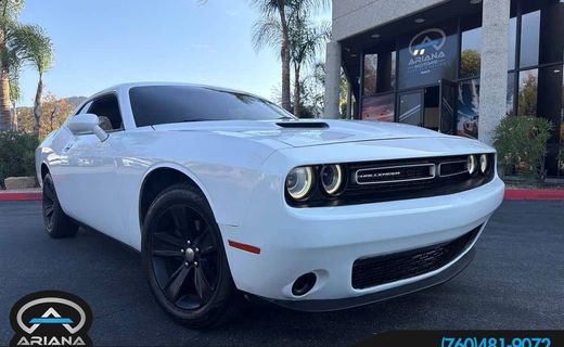 2018 Dodge Challenger SXT